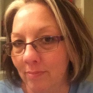 Meet your Posher, Cassandra